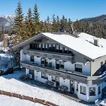 Karwendel Berglodge 아파트